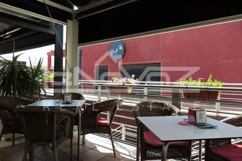 Bienes raíces comerciales en Playa Flamenca, Ref.51-2