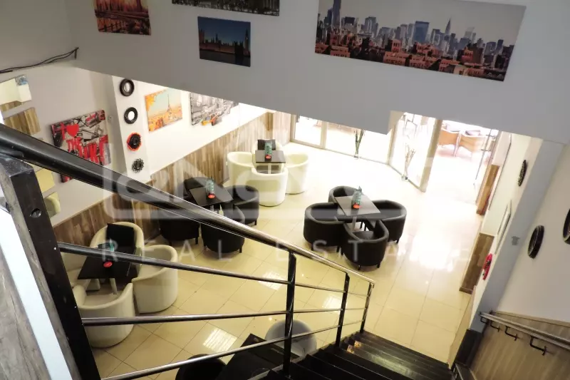 Bienes raíces comerciales en Playa Flamenca, Ref.51-20