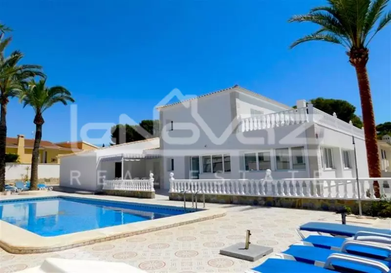 Villa in La Zenia, Ref.513-0