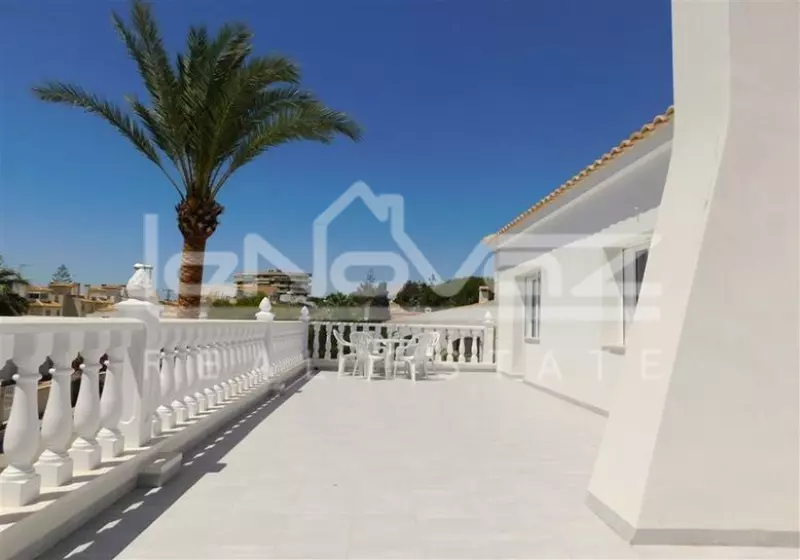 Villa in La Zenia, Ref.513-27