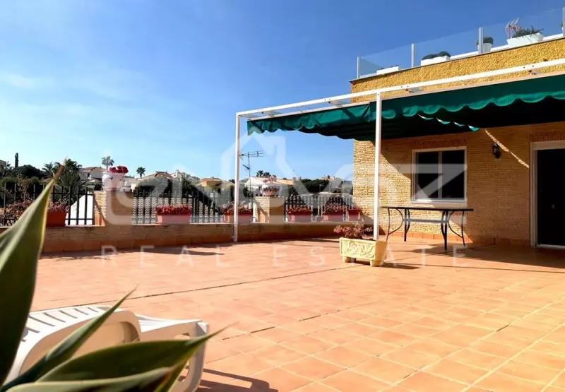 Apartamento en La Zenia 75 m², Ref.537-0
