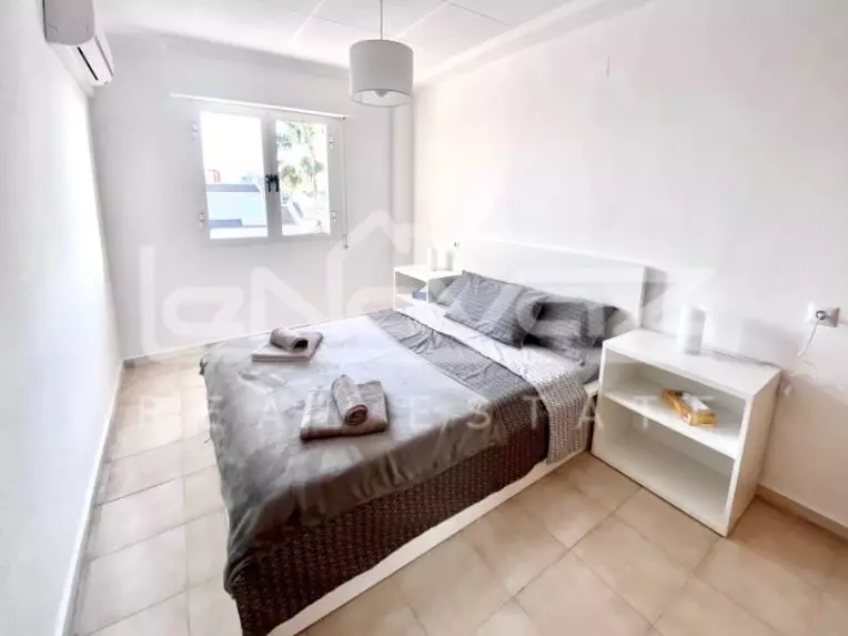 Apartments in Mil Palmeras, Ref.540-2