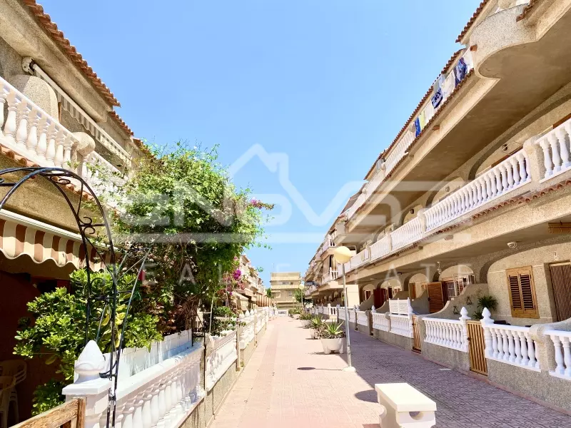 Апартаменти в Mil Palmeras, Ref.547-12