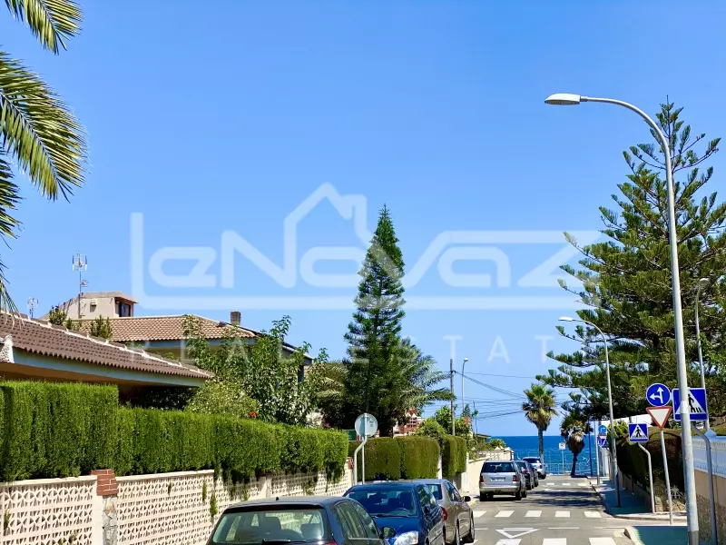 Апартаменти в Mil Palmeras, Ref.547-16