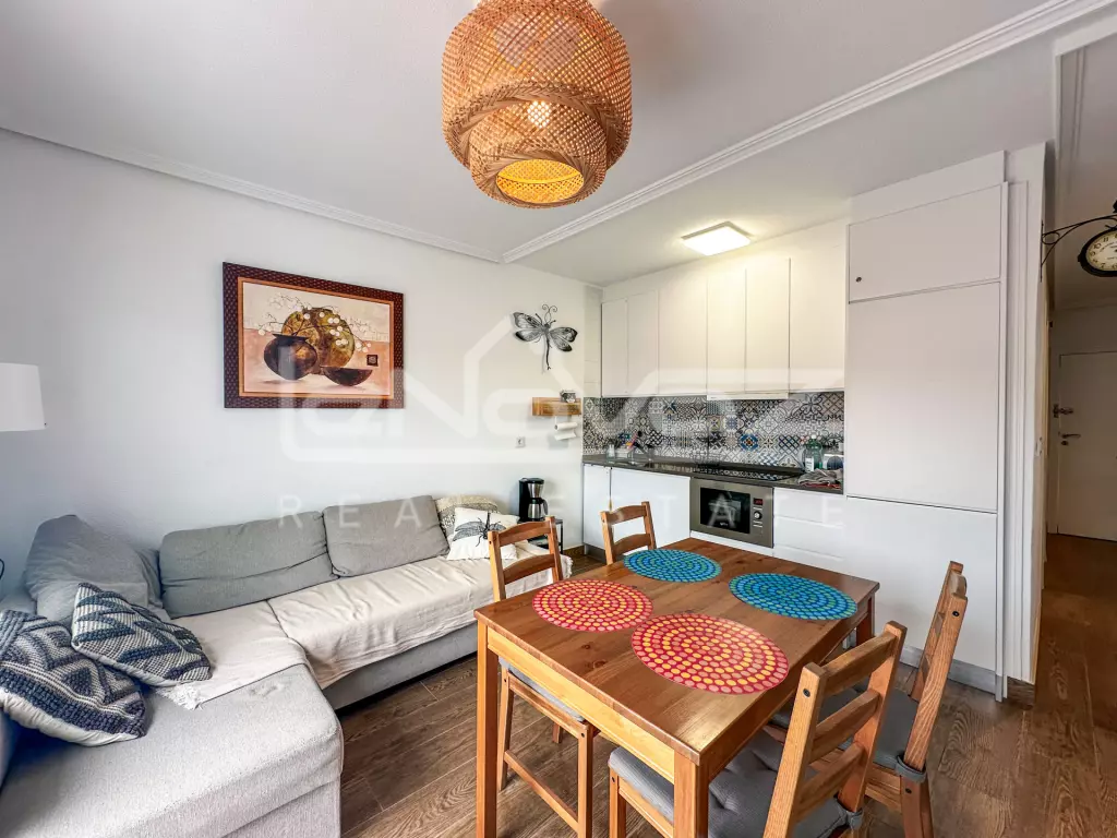 Апартаменти в Mil Palmeras, Ref.547-6