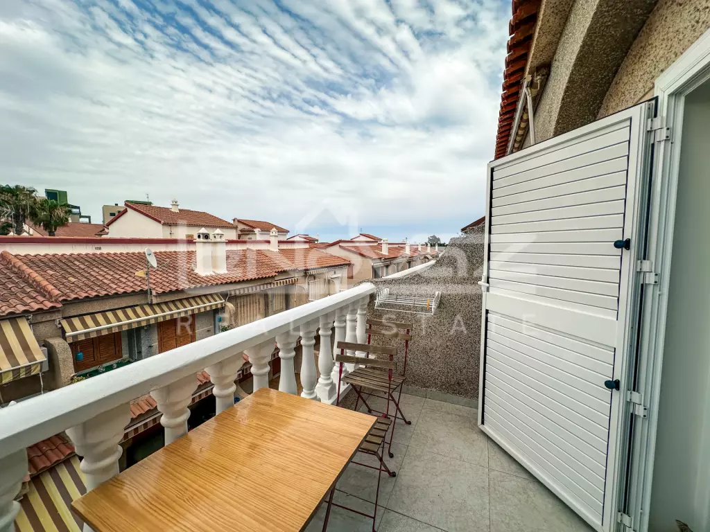 Апартаменти в Mil Palmeras, Ref.547-8