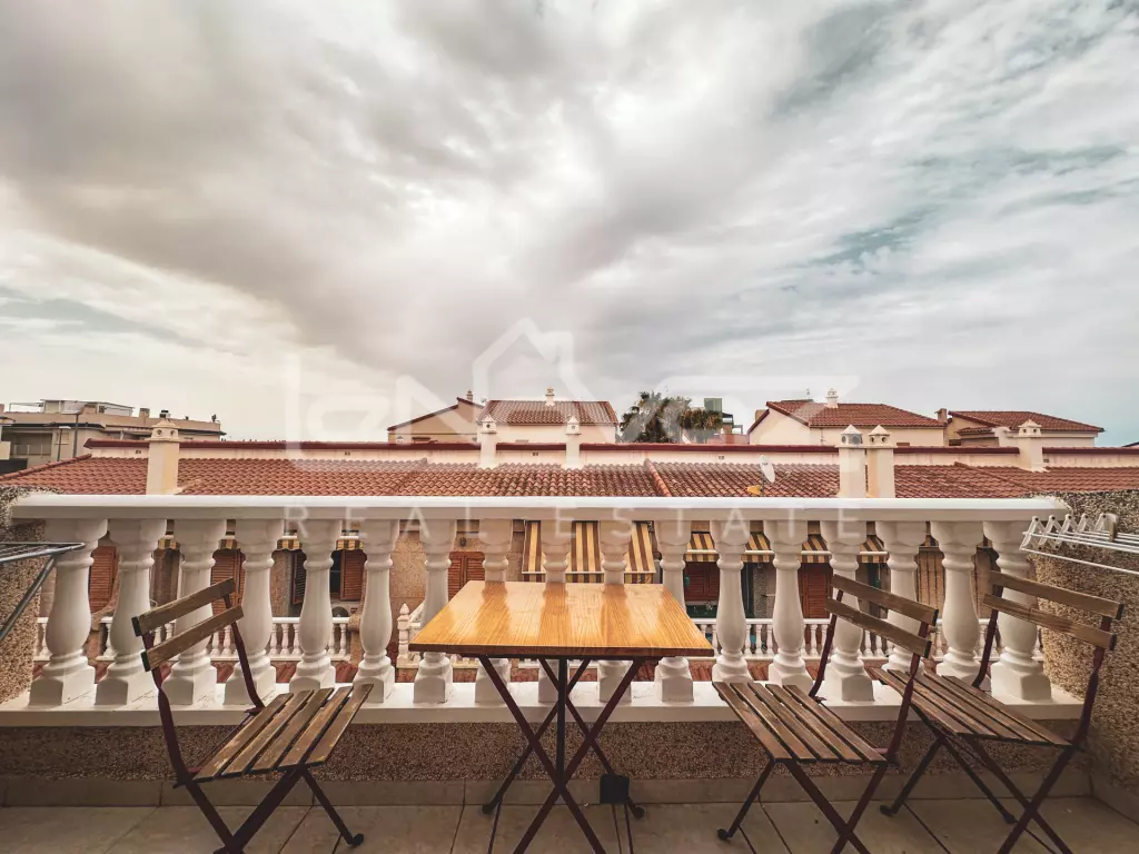 Апартаменти в Mil Palmeras, Ref.547-9