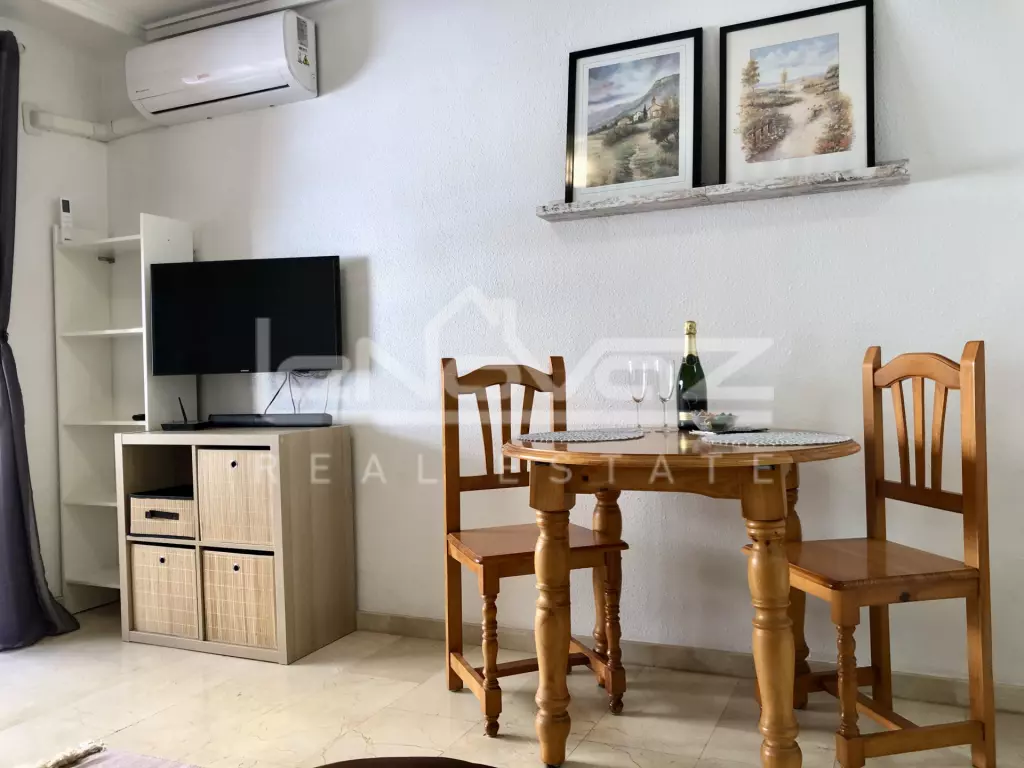 Apartments in Torrevieja, Ref.584-8