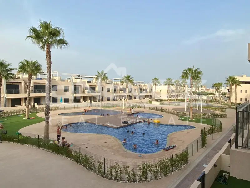 Апартаменти в Mil Palmeras, Ref.648-0