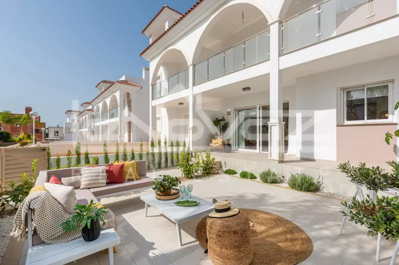 Апартаменти в Doña Pepa 84 м², Ref.736-10