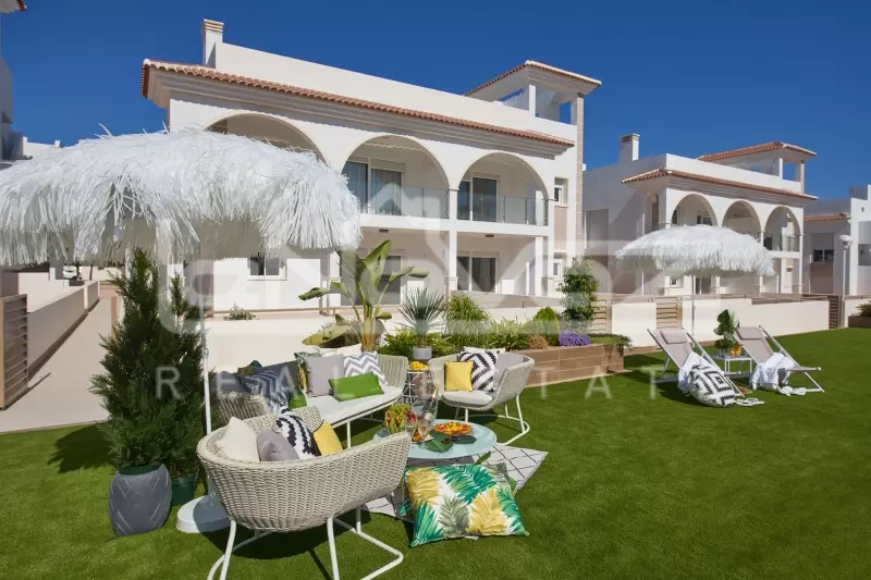 Апартаменти в Doña Pepa 84 м², Ref.736-12