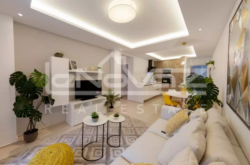 Apartamento en Los Alcázares 79 m², Ref.745-1