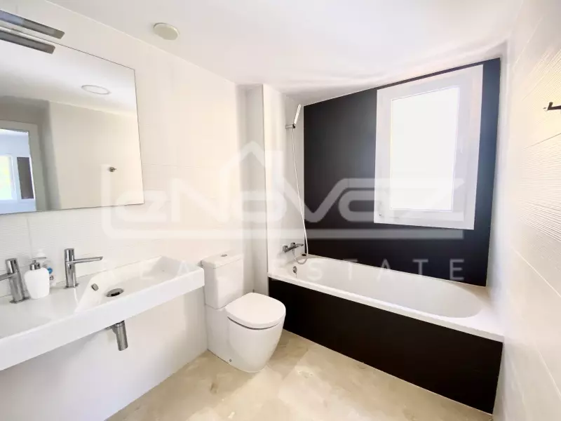 Апартаменти в Punta Prima 98 м², Ref.750-8