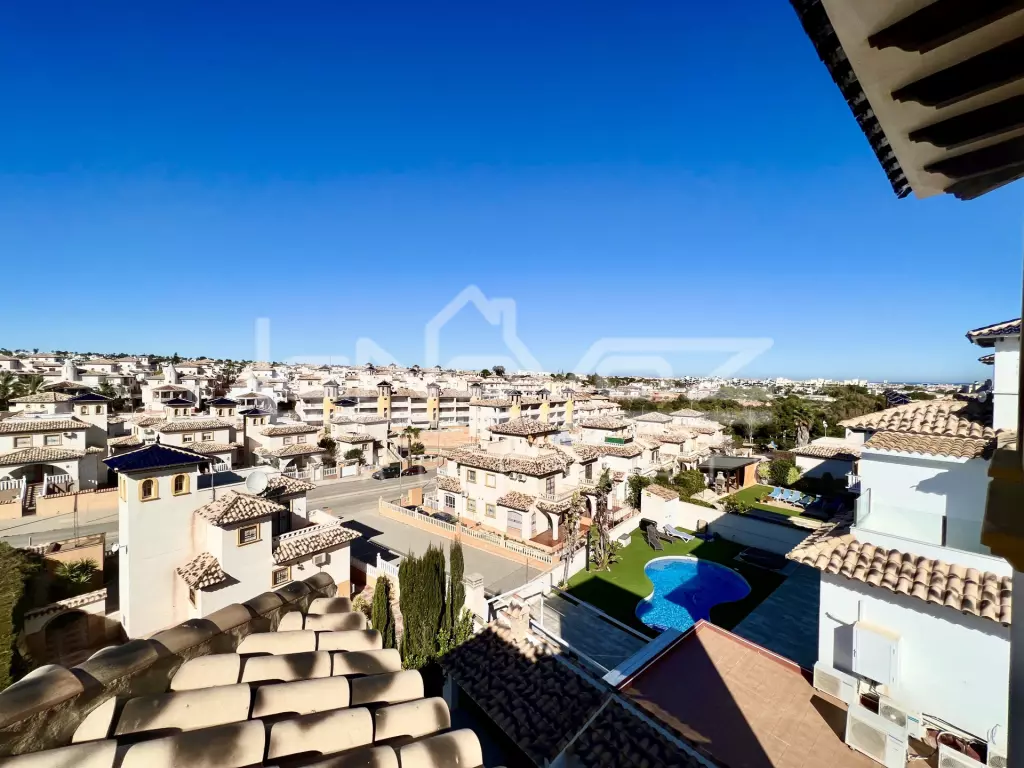 Villa en Lomas de Cabo Roig 165 m², Ref.820-33