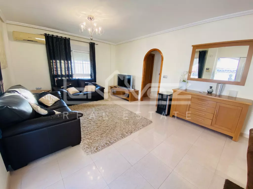 Villa en Lomas de Cabo Roig 165 m², Ref.820-6