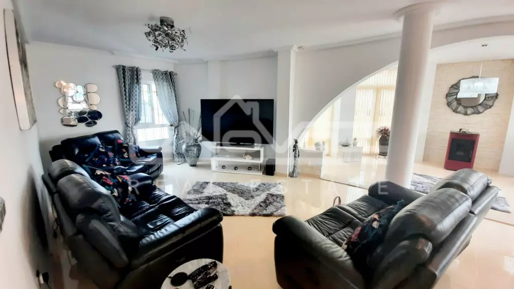 Villa in Lomas de Cabo Roig 165 m², Ref.864-10