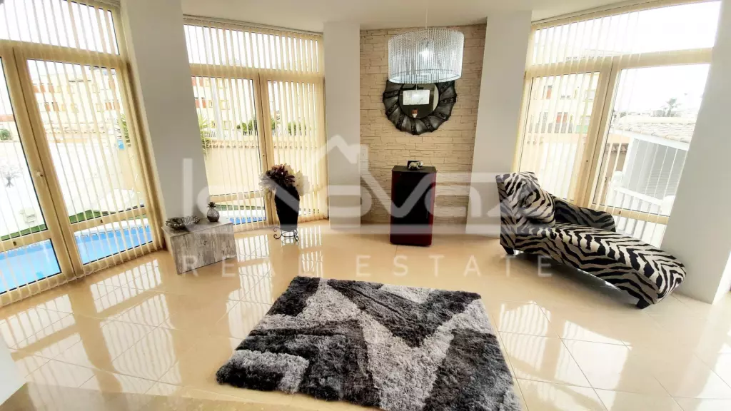 Villa in Lomas de Cabo Roig 165 m², Ref.864-17