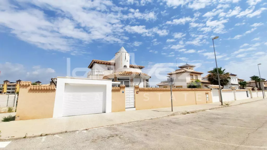 Villa in Lomas de Cabo Roig 165 m², Ref.864-28