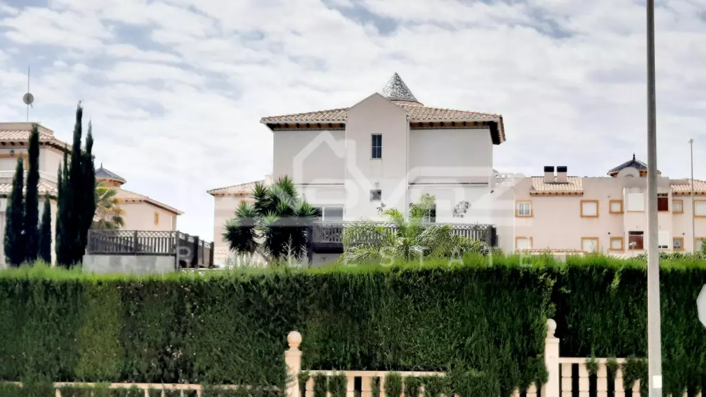 Villa in Lomas de Cabo Roig 165 m², Ref.864-4