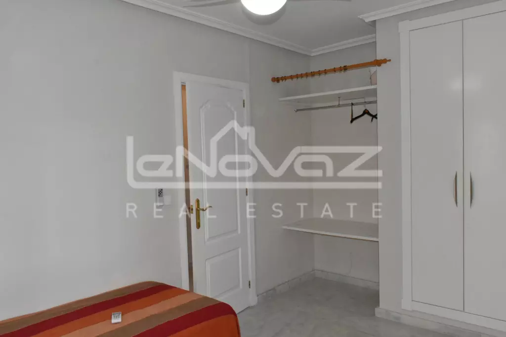 Apartamento en Villamartin 65 m², Ref.890-11