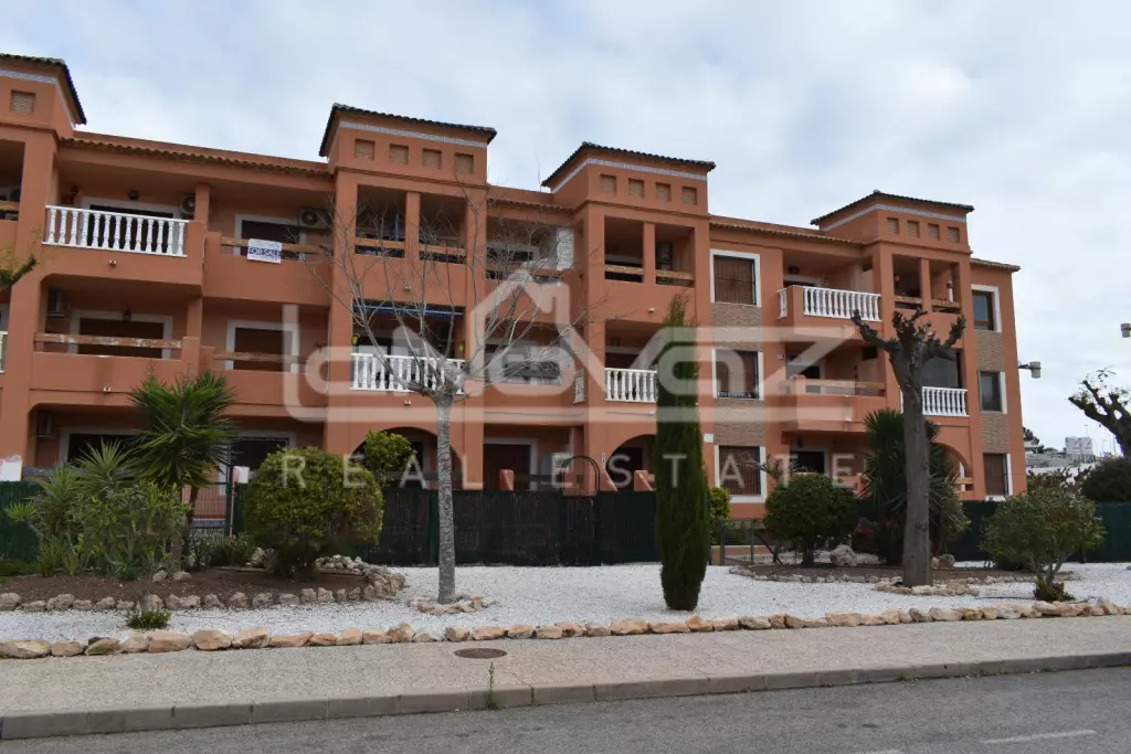 Apartamento en Villamartin 65 m², Ref.890-24