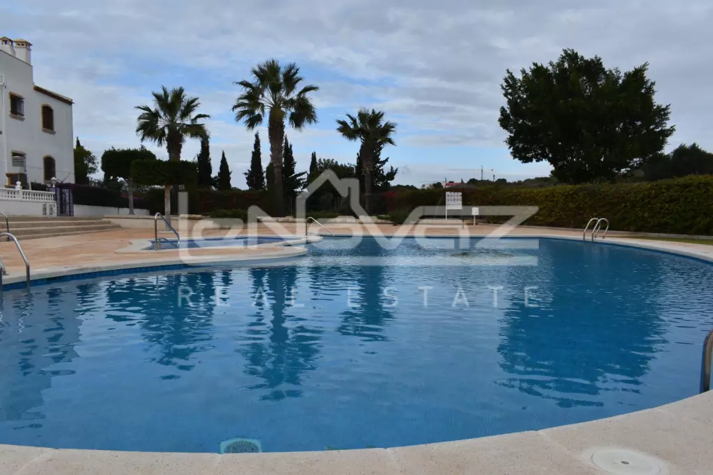 Apartamento en Villamartin 65 m², Ref.890-25