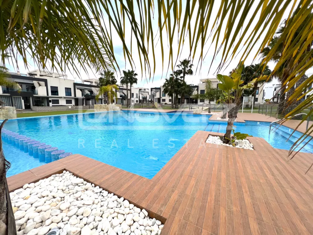 Апартаменти в La Zenia, Ref.893-0