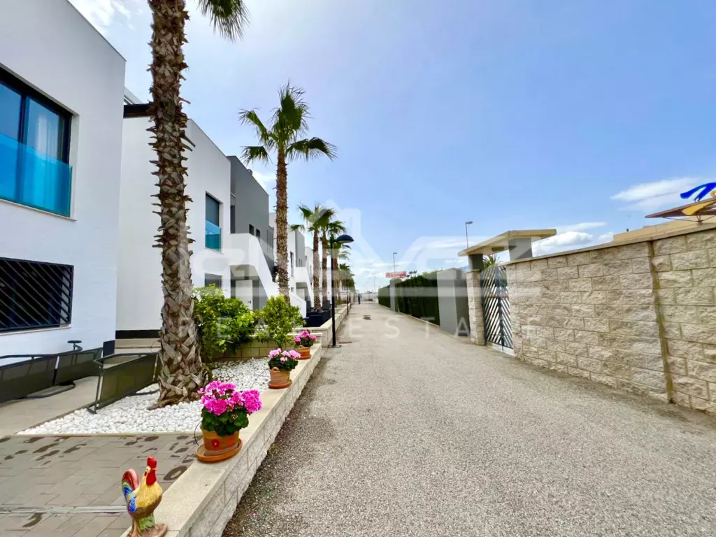 Апартаменти в La Zenia, Ref.893-14