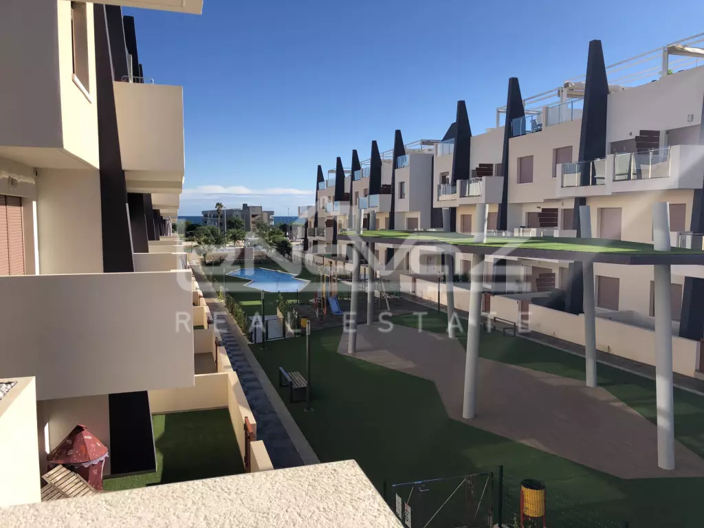 Apartamento en Mil Palmeras, Ref.904-1