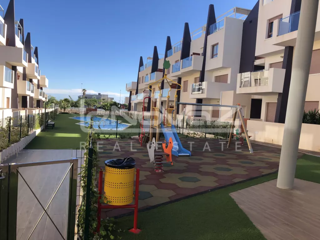 Apartamento en Mil Palmeras, Ref.904-3