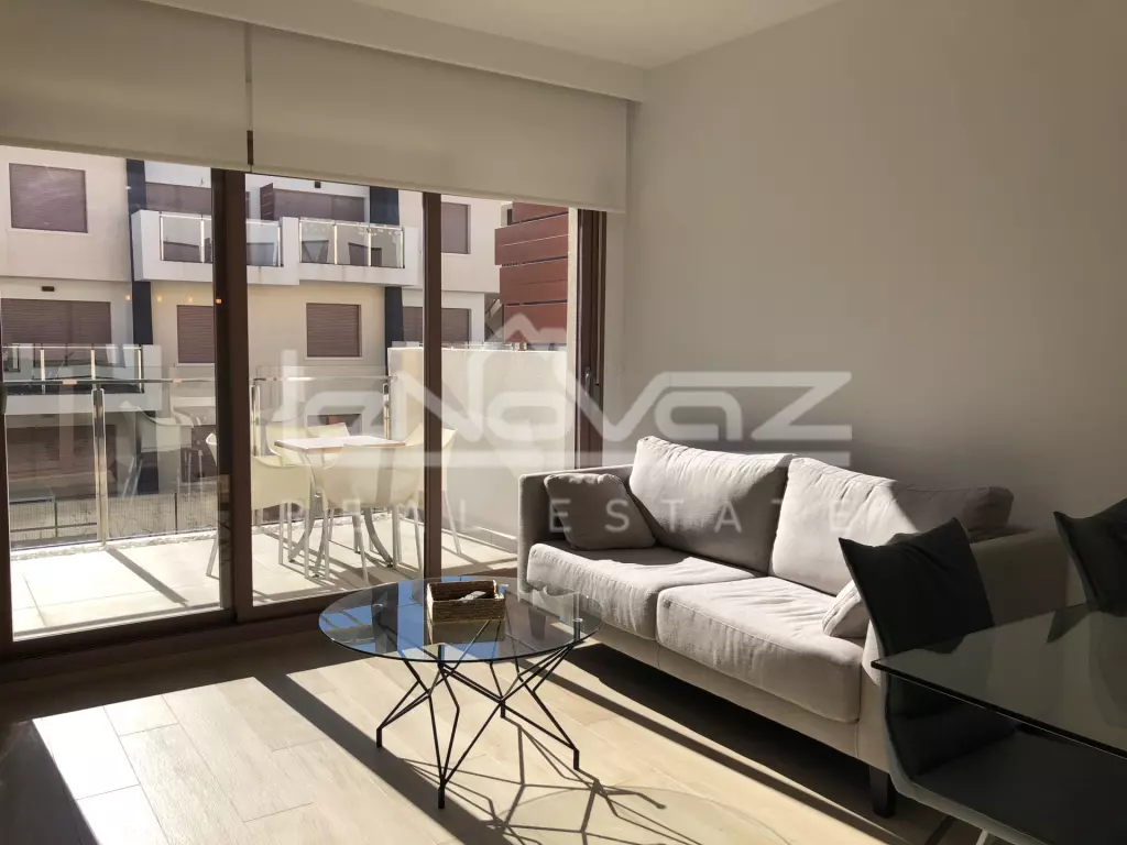 Apartamento en Mil Palmeras, Ref.904-7