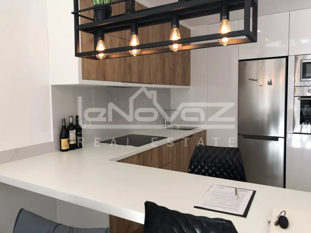 Apartamento en Mil Palmeras, Ref.904-9