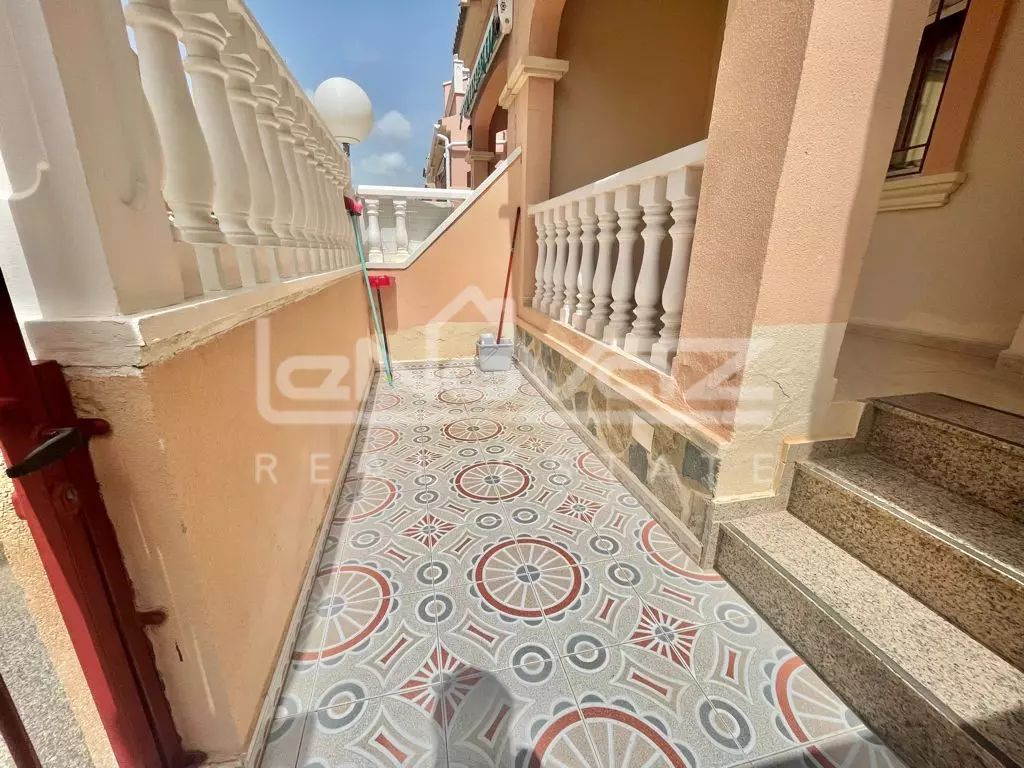 Bungalow in Playa Flamenca 70 m², Ref.906-18