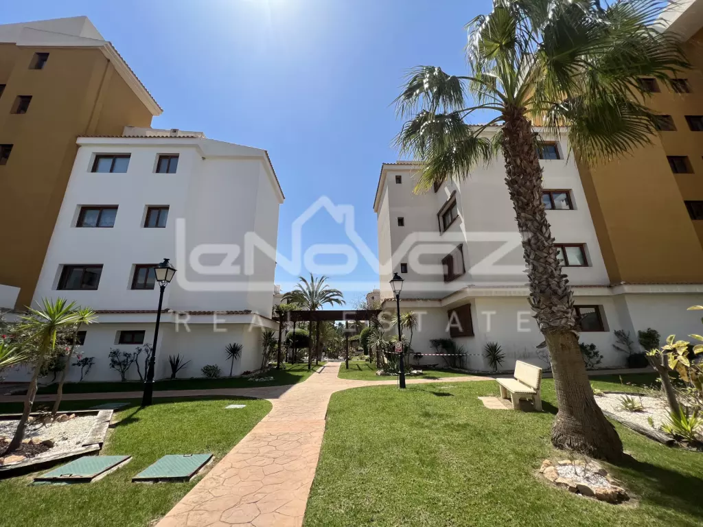 Apartamento en Punta Prima, Ref.915-1