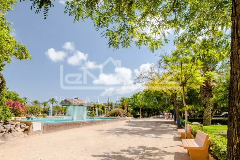 Apartamento en Torrevieja 65 m², Ref.949-13