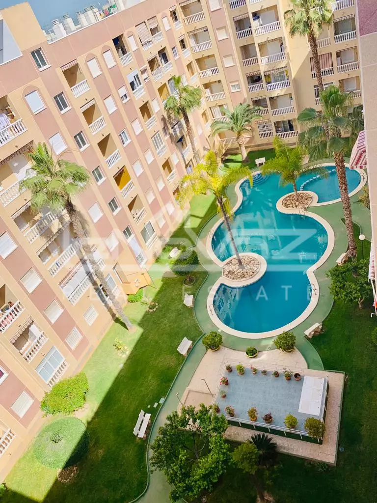 Apartamento en Torrevieja 43 m², Ref.957-0