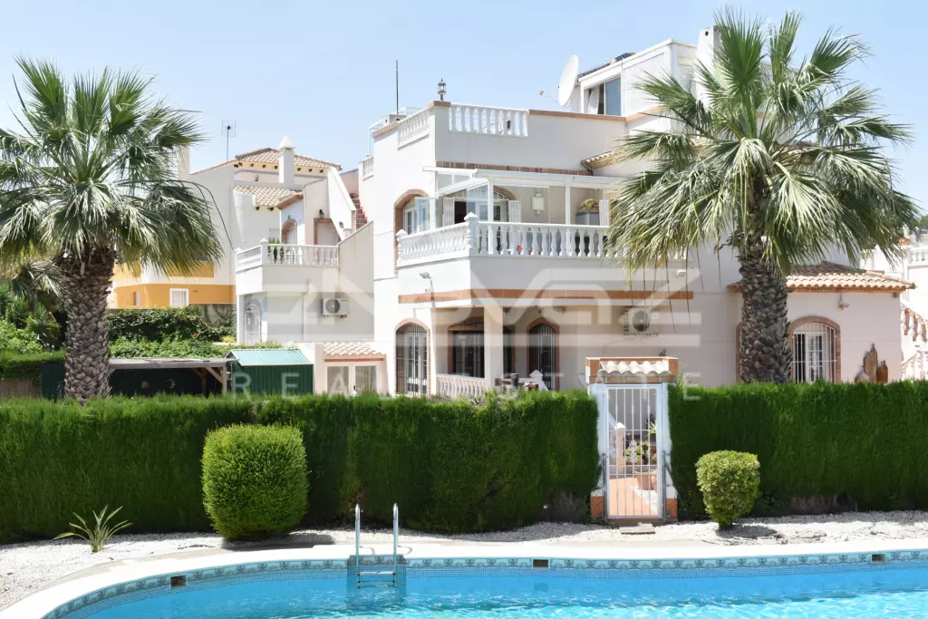 Villa en Los Dolces 160 m², Ref.977-0