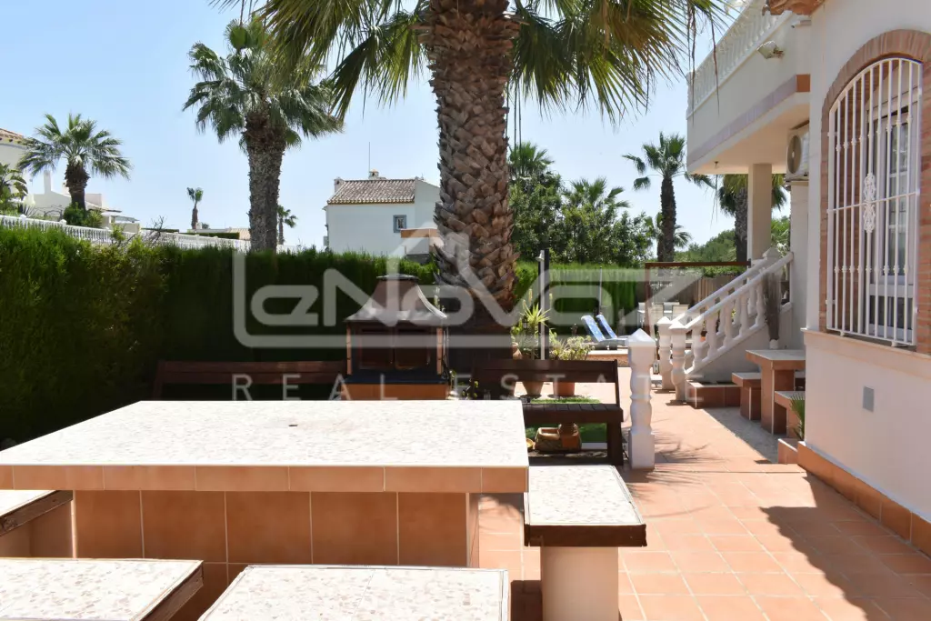 Villa en Los Dolces 160 m², Ref.977-2