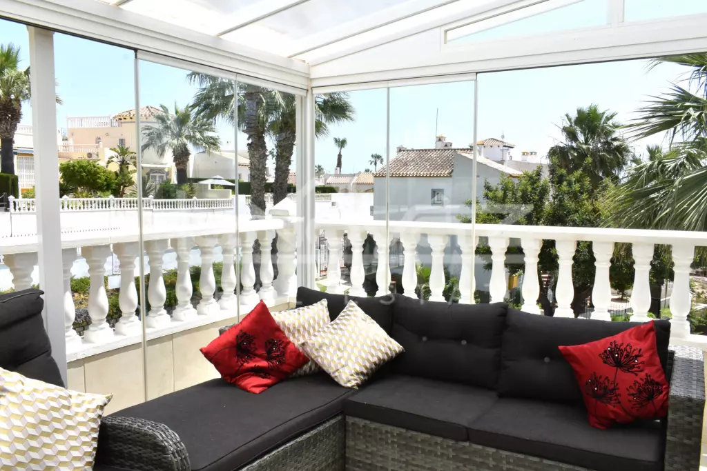 Villa en Los Dolces 160 m², Ref.977-28