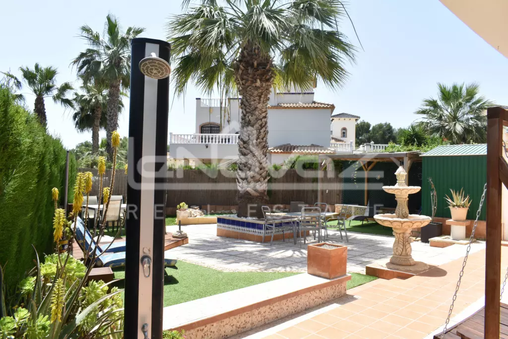Villa en Los Dolces 160 m², Ref.977-3