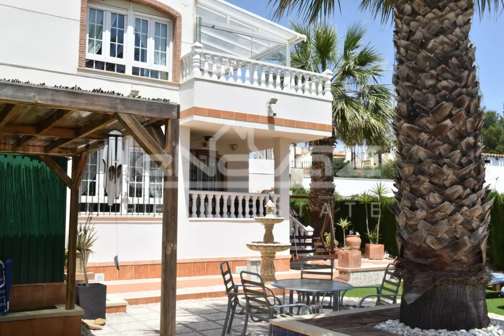 Villa en Los Dolces 160 m², Ref.977-31