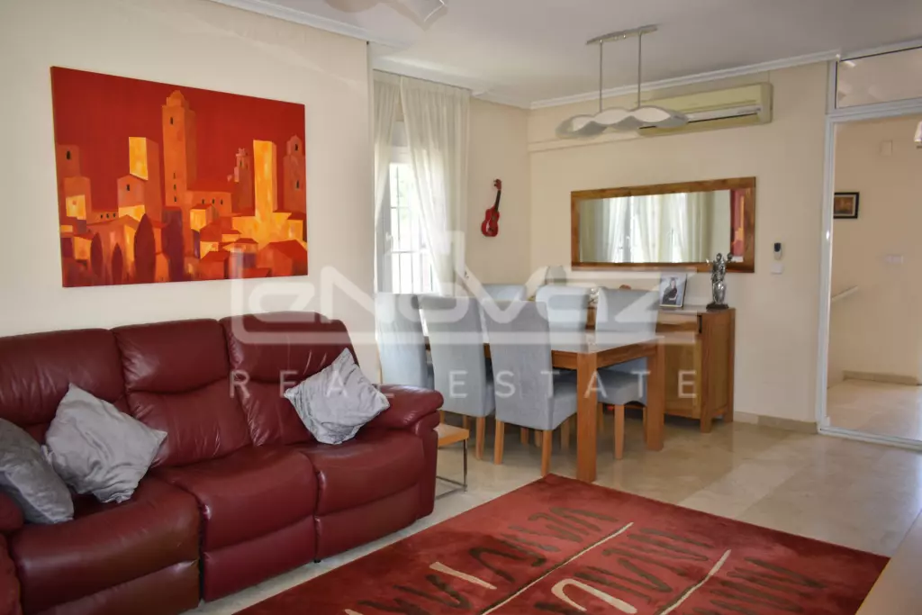 Villa en Los Dolces 160 m², Ref.977-5