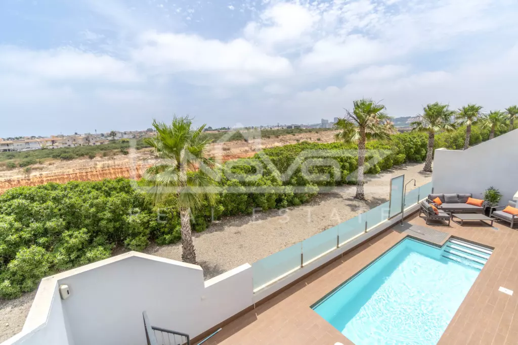 Villa in Lomas de Cabo Roig 113 m², Ref.994-25