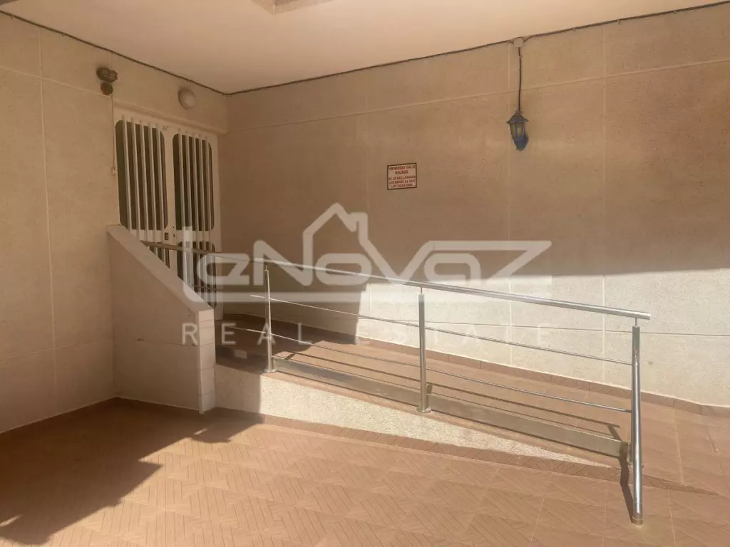 Apartamento en Torrevieja 80 m², Ref.998-21