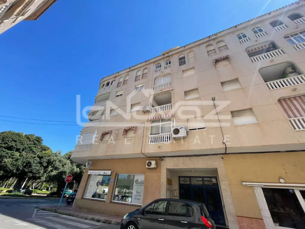 Apartamento en Torrevieja 80 m², Ref.998-4